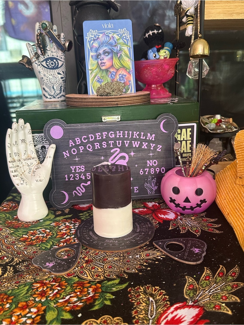 Black & White Reversal Pillar Candle